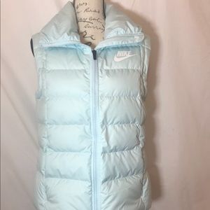NEW Women’s Nike large down filled vest
